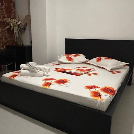 בוקרשט Enzso Residence Ap 2 Cam,Piata Natiunile Unite, Nr3-5,Bloc B2, Sc2, Et 1, Ap34 מראה חיצוני תמונה