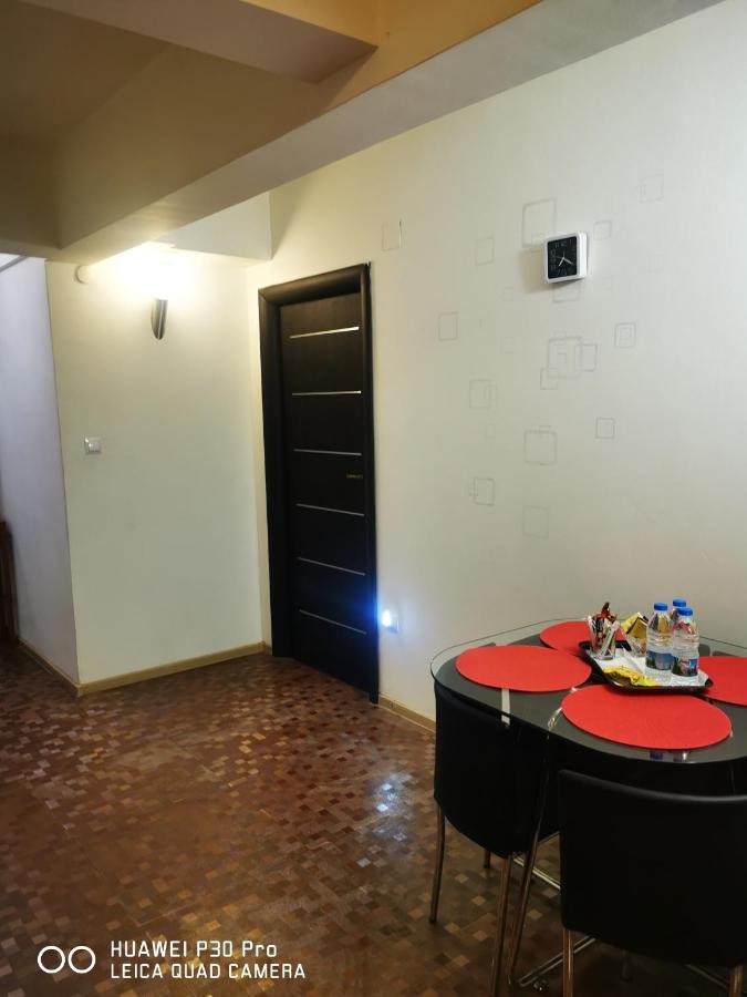 בוקרשט Enzso Residence Ap 2 Cam,Piata Natiunile Unite, Nr3-5,Bloc B2, Sc2, Et 1, Ap34 מראה חיצוני תמונה