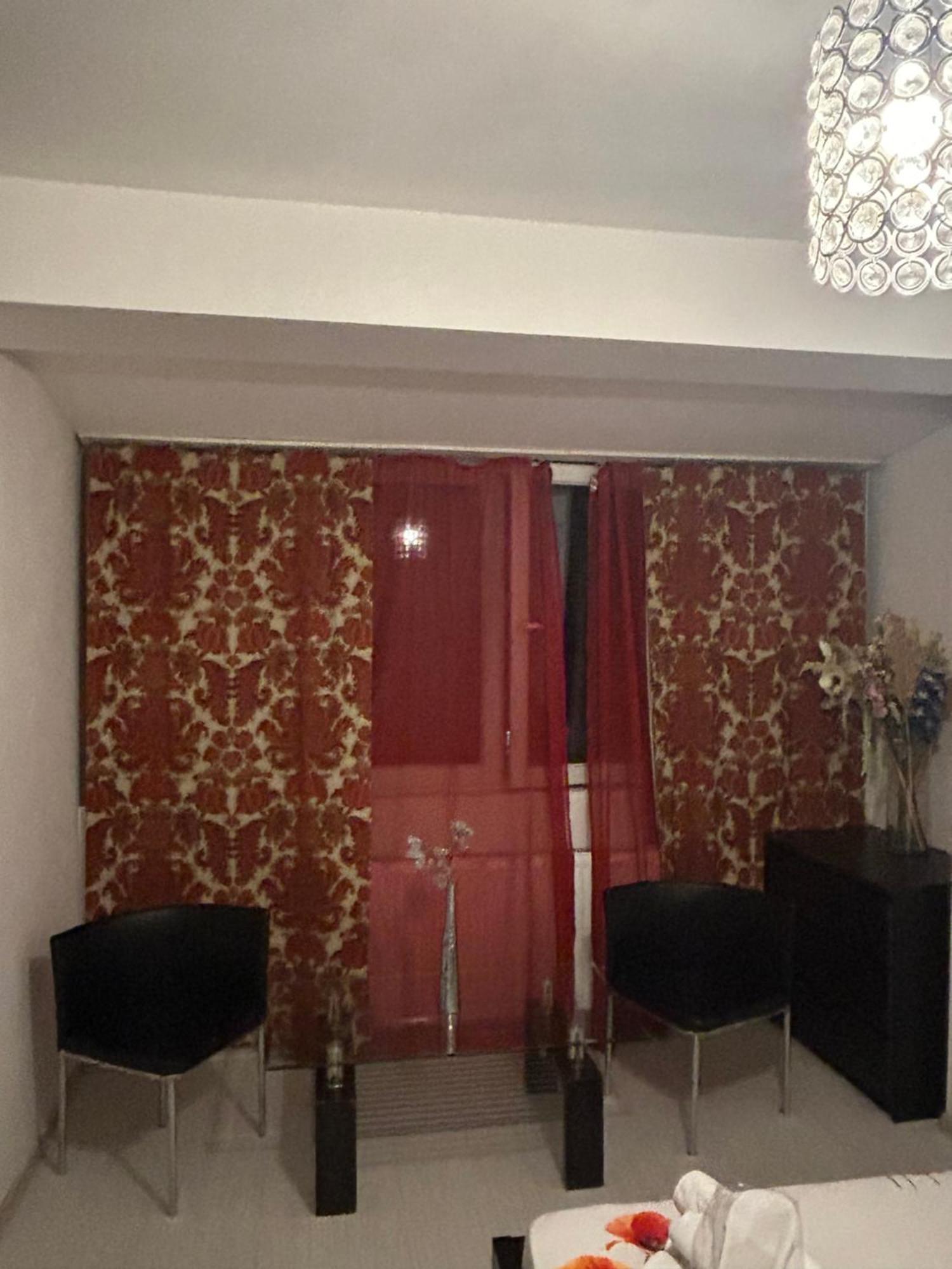 בוקרשט Enzso Residence Ap 2 Cam,Piata Natiunile Unite, Nr3-5,Bloc B2, Sc2, Et 1, Ap34 מראה חיצוני תמונה